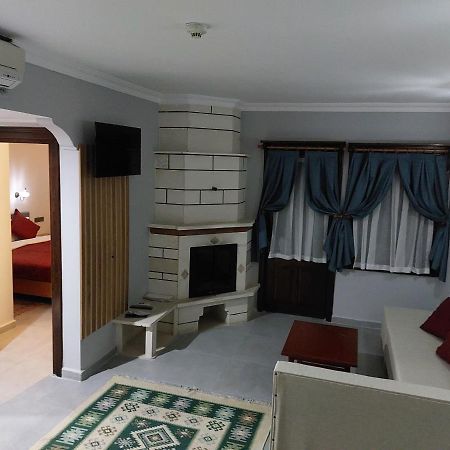Nerissa Hotel ชิลารึ ภายนอก รูปภาพ