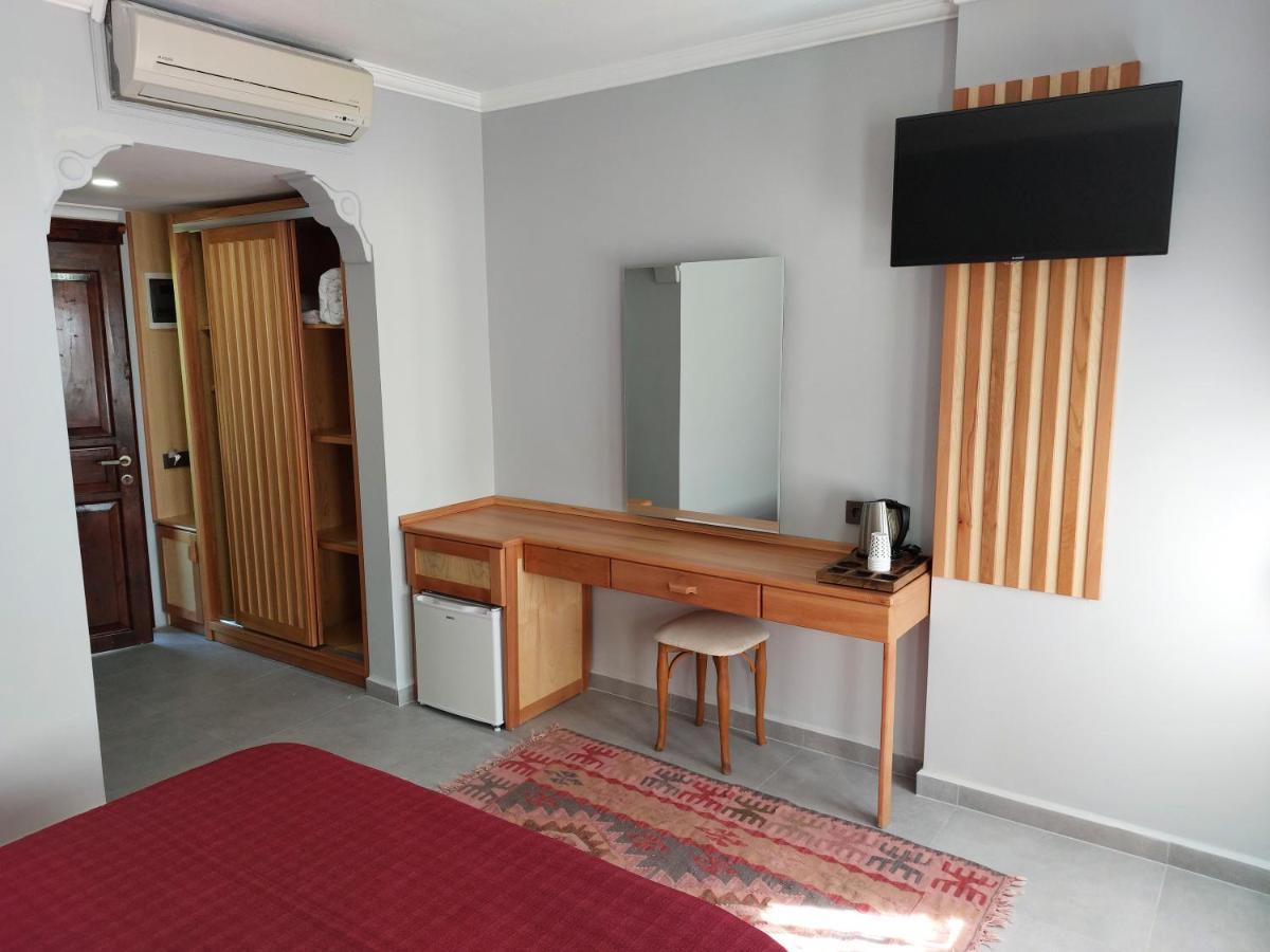 Nerissa Hotel ชิลารึ ภายนอก รูปภาพ