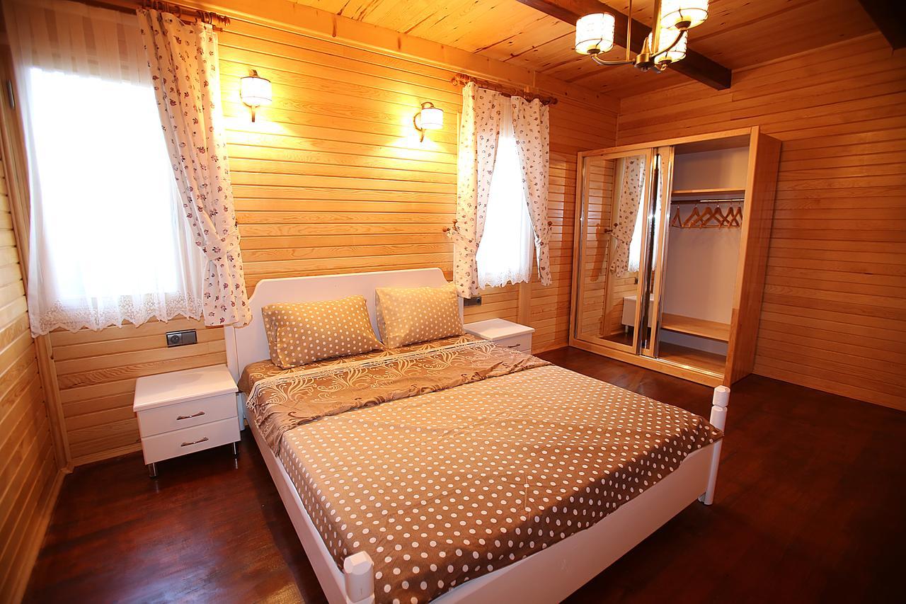 Nerissa Hotel ชิลารึ ภายนอก รูปภาพ